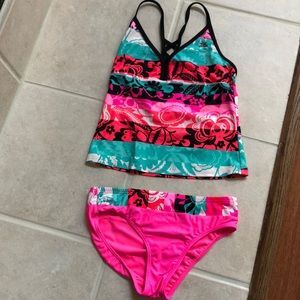 3 for $15🌸Girls tankini!